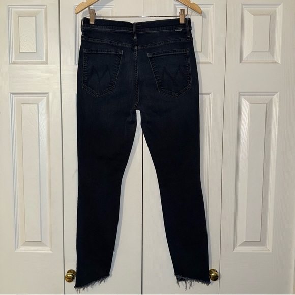MOTHER Denim - Mother the stunner zip two step fray high rise Jean size 30/L28
